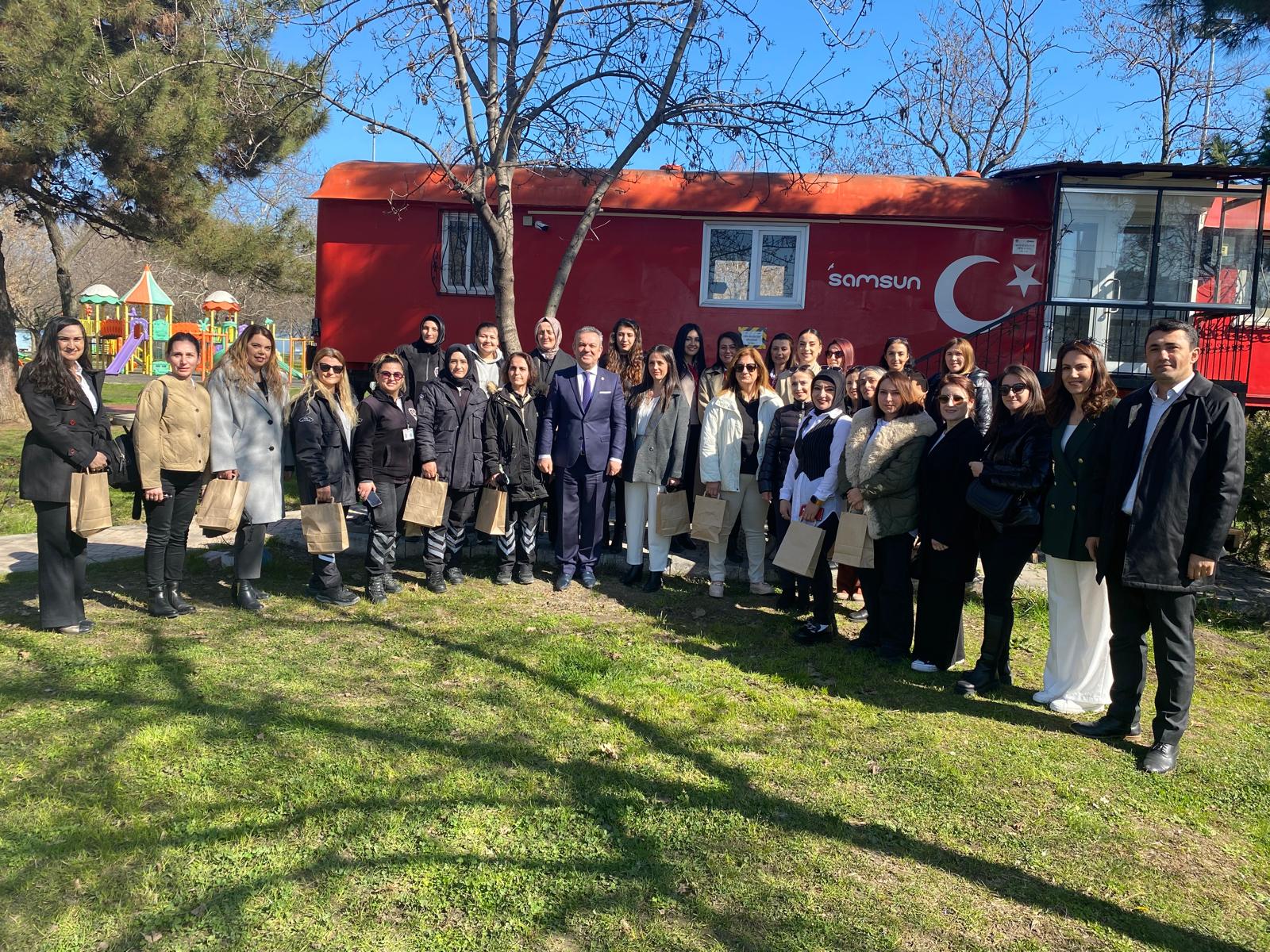 KADINLAR GÜNÜ KUTLU OLSUN